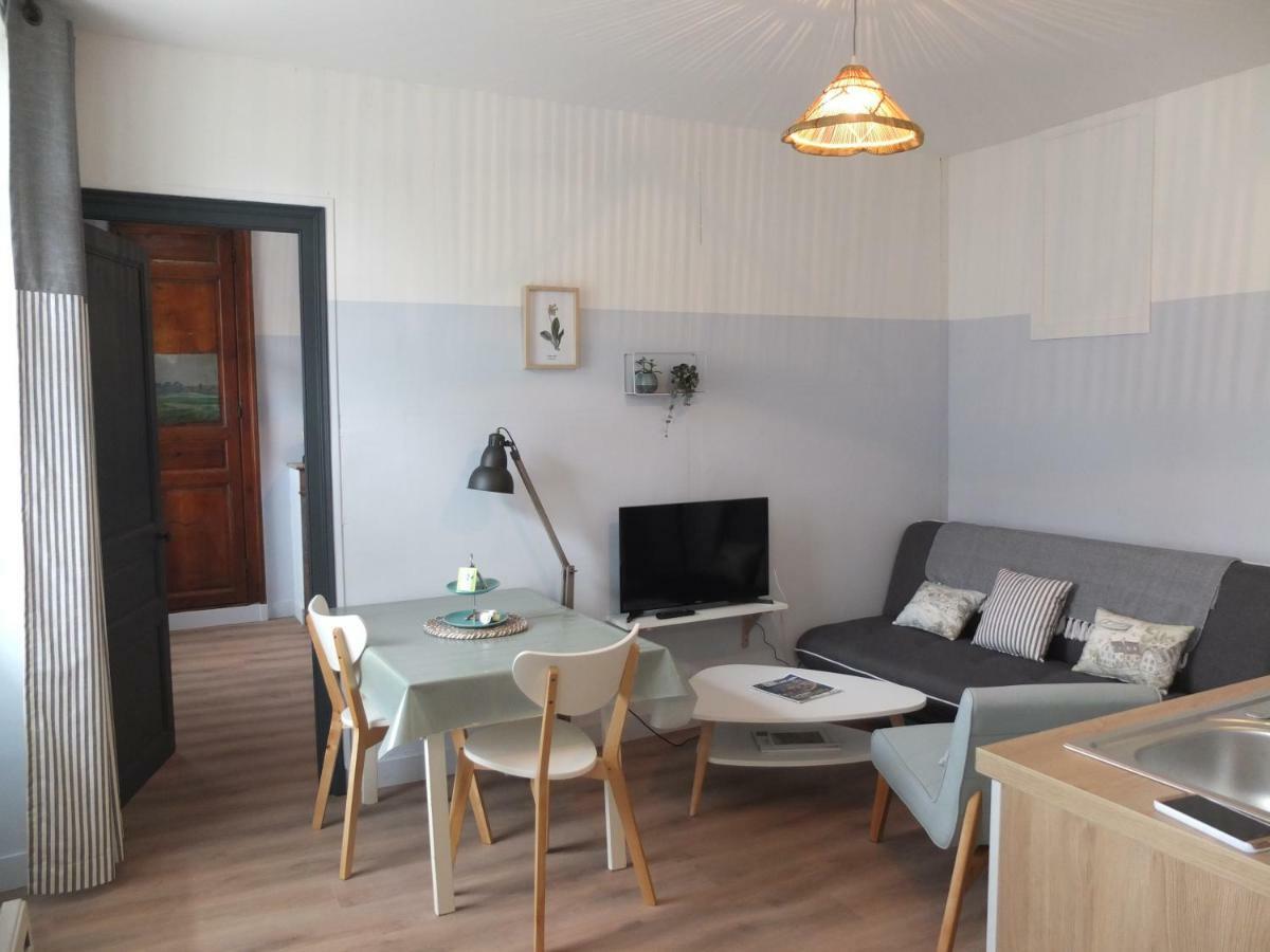 Les Madeleines Apartamento Carolles Exterior foto